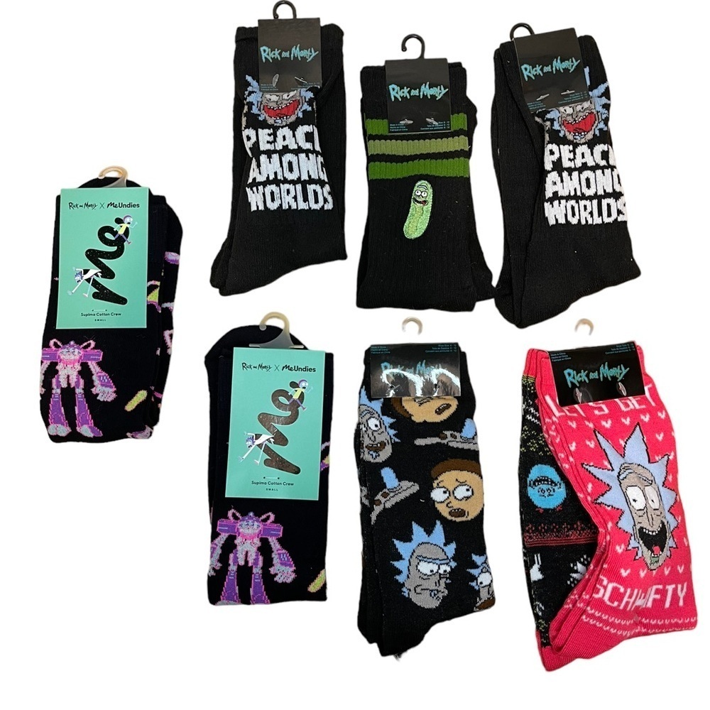 NWT Rick & Morty 8 Pairs of Small Crew Socks